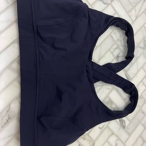 Lululemon stash sports bra